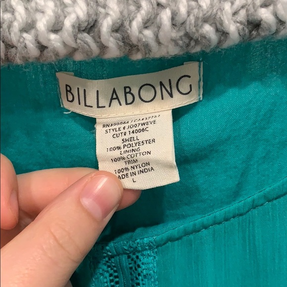 Billabong dress - Picture 4 of 4